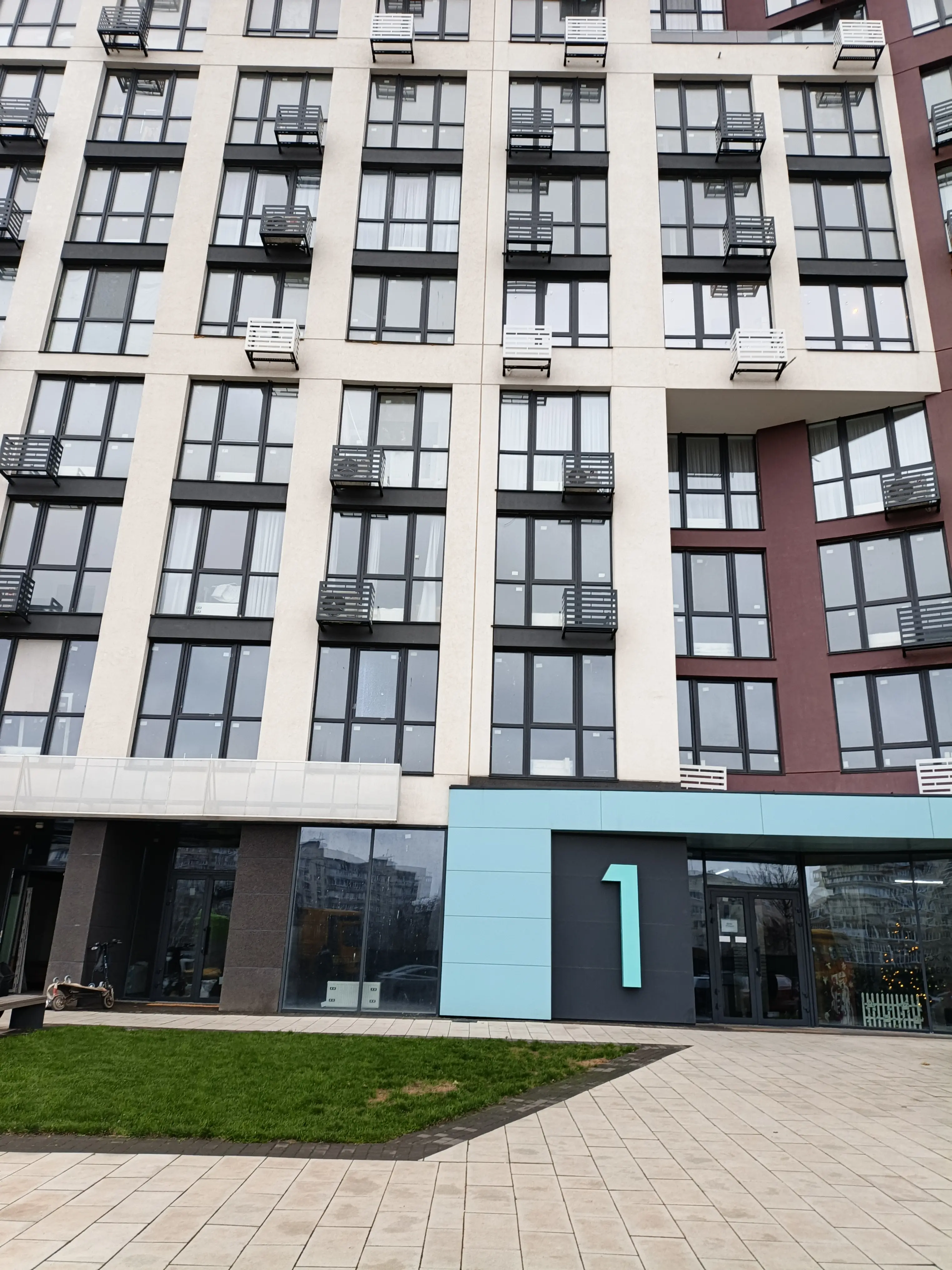 Фото Rent a 1-room apartment, Viktora Nekrasova Street (Pivnichno-Syretska Street)  Kyiv for long-term rent, price: 28000 UAH, code 3903