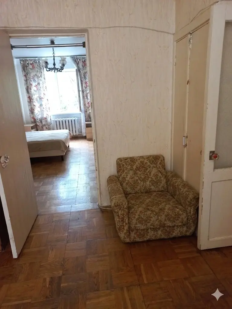 Фото Продаю 2 кімнатну квартиру, 45 кв. м, Петра Запорожця вул. 7а Київ, ціна: 45000 $, код 4634