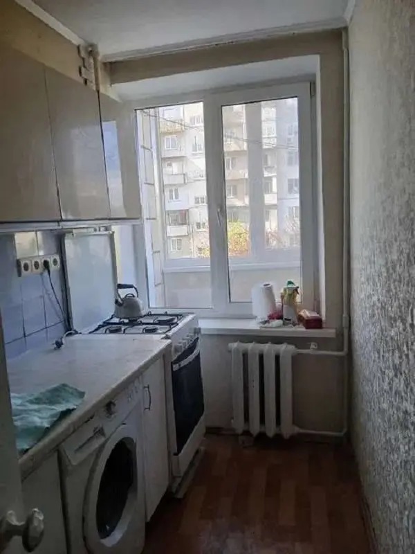 Фото Зняти 1 кімнатну квартиру, Амвросія Бучми вул. 6в Київ в довгострокову оренду, ціна: 10000 UAH, код 4643