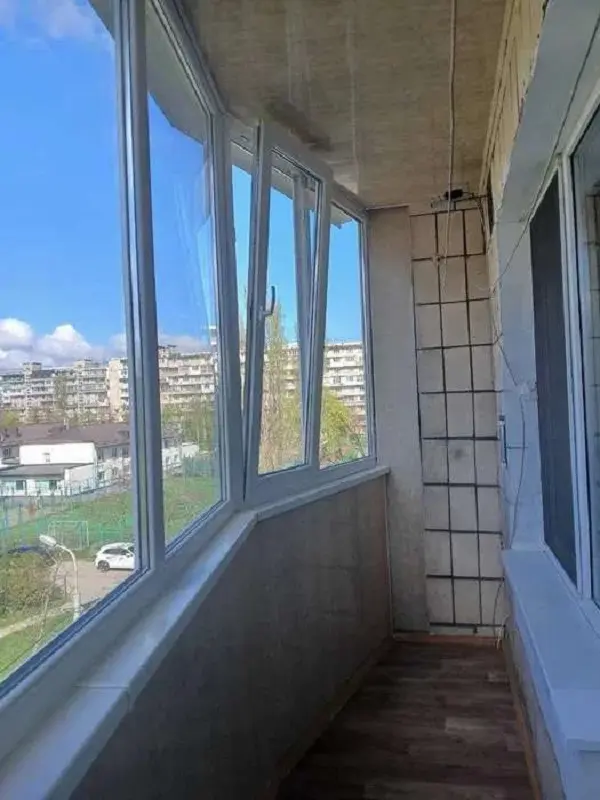 Фото Зняти 1 кімнатну квартиру, Амвросія Бучми вул. 6в Київ в довгострокову оренду, ціна: 10000 UAH, код 4643