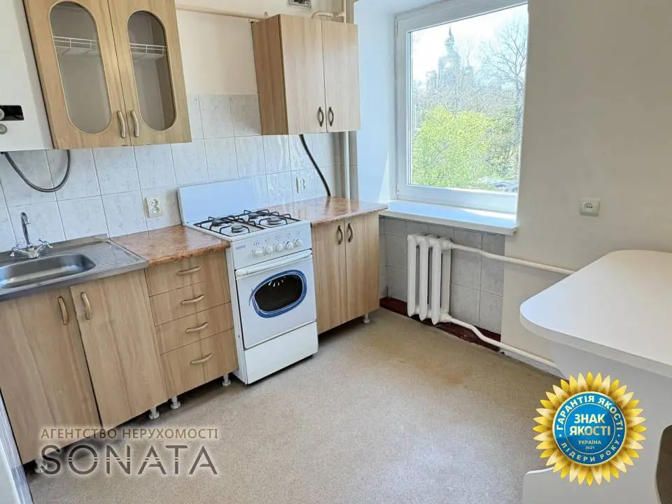 Фото Selling a 2-room apartment, 45.2 sq.m., Smilianska Street 65 Cherkasy, price: 53500 $, code 4648