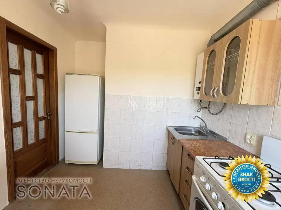 Фото Selling a 2-room apartment, 45.2 sq.m., Smilianska Street 65 Cherkasy, price: 53500 $, code 4648