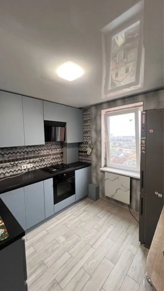 Фото Продаю 2 кімнатну квартиру, 53 кв. м, Молодіжна вул.  Фастів, ціна: 49500 $, код 4663