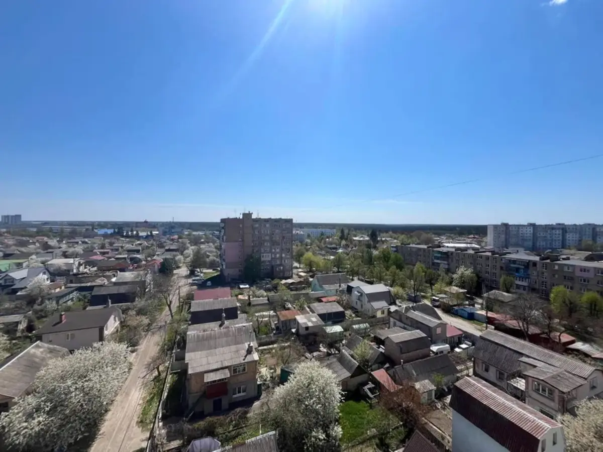 Фото Продаю 2 кімнатну квартиру, 53 кв. м, Молодіжна вул.  Фастів, ціна: 49500 $, код 4663