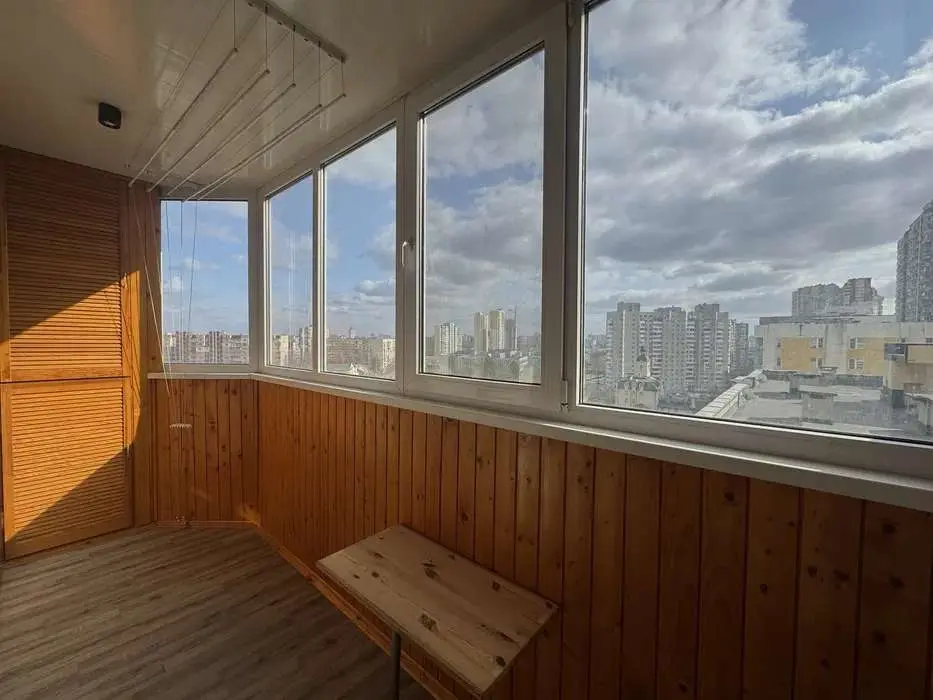 Фото Продаю 1 кімнатну квартиру, 46 кв. м, Ярослава Гашека бульв. 22 Київ, ціна: 42000 $, код 4665
