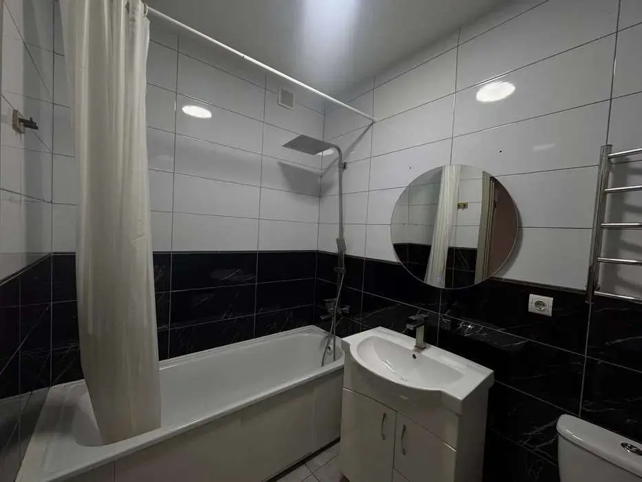 Фото Продаю 1 кімнатну квартиру, 46 кв. м, Ярослава Гашека бульв. 22 Київ, ціна: 42000 $, код 4665