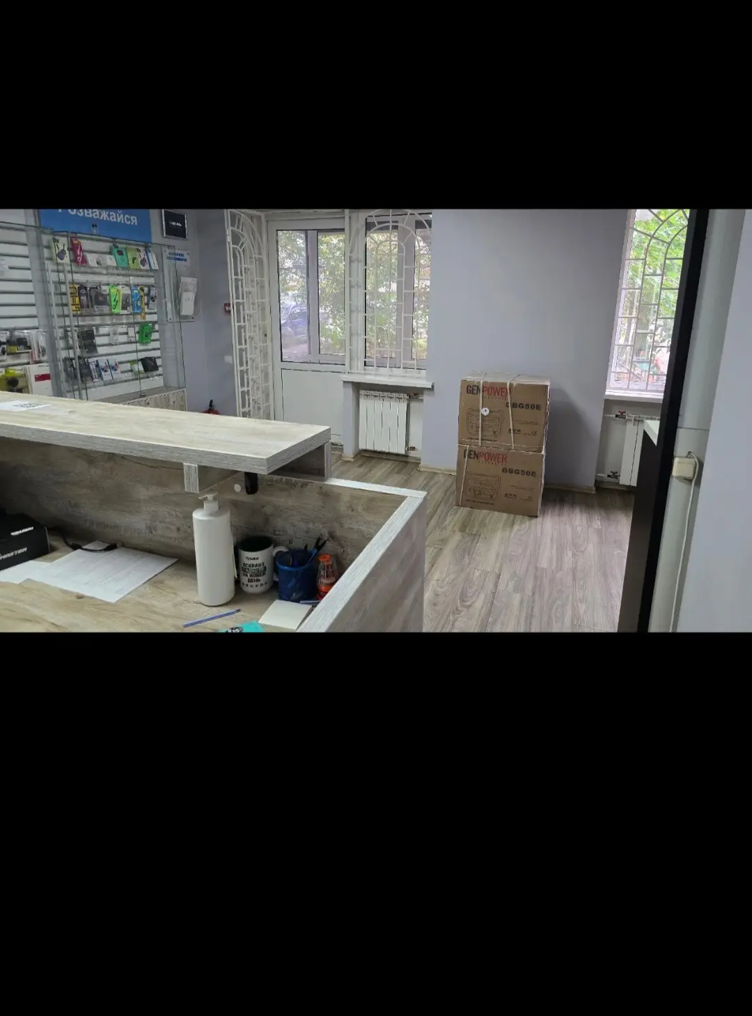 Фото Rent a retail space, Beresteiska Avenue (Peremohy Avenue) 79/2 Kyiv for long-term rent, price: 45000 UAH, code 4667