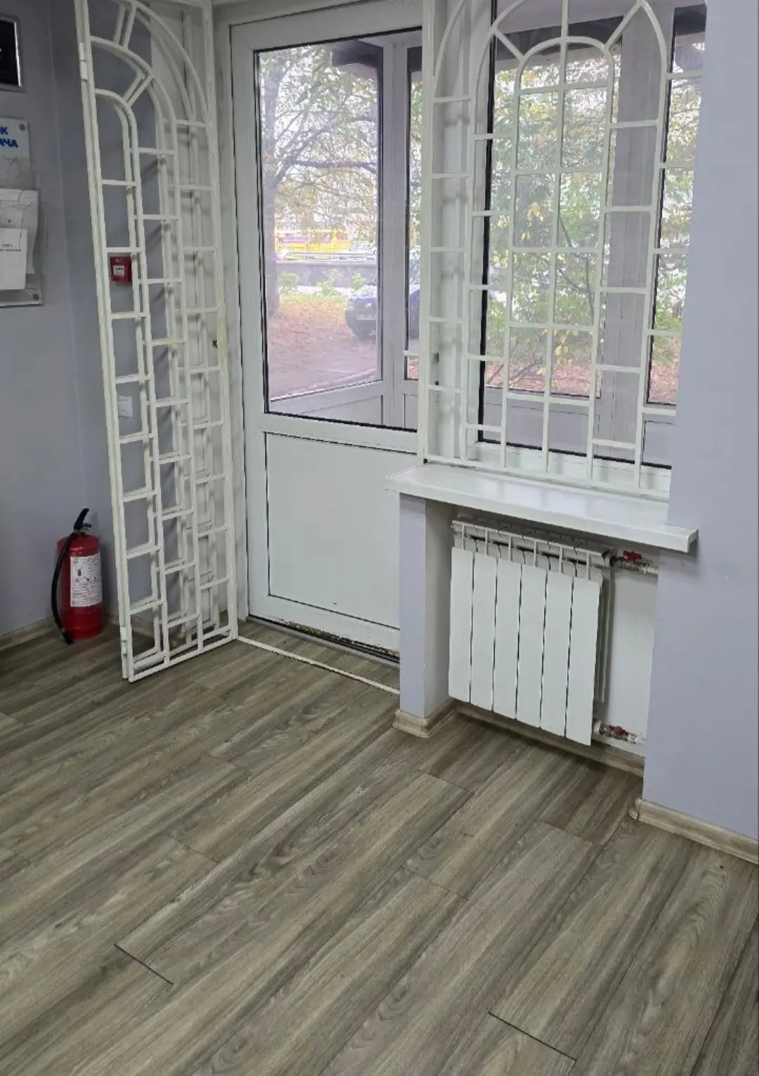 Фото Rent a retail space, Beresteiska Avenue (Peremohy Avenue) 79/2 Kyiv for long-term rent, price: 45000 UAH, code 4667