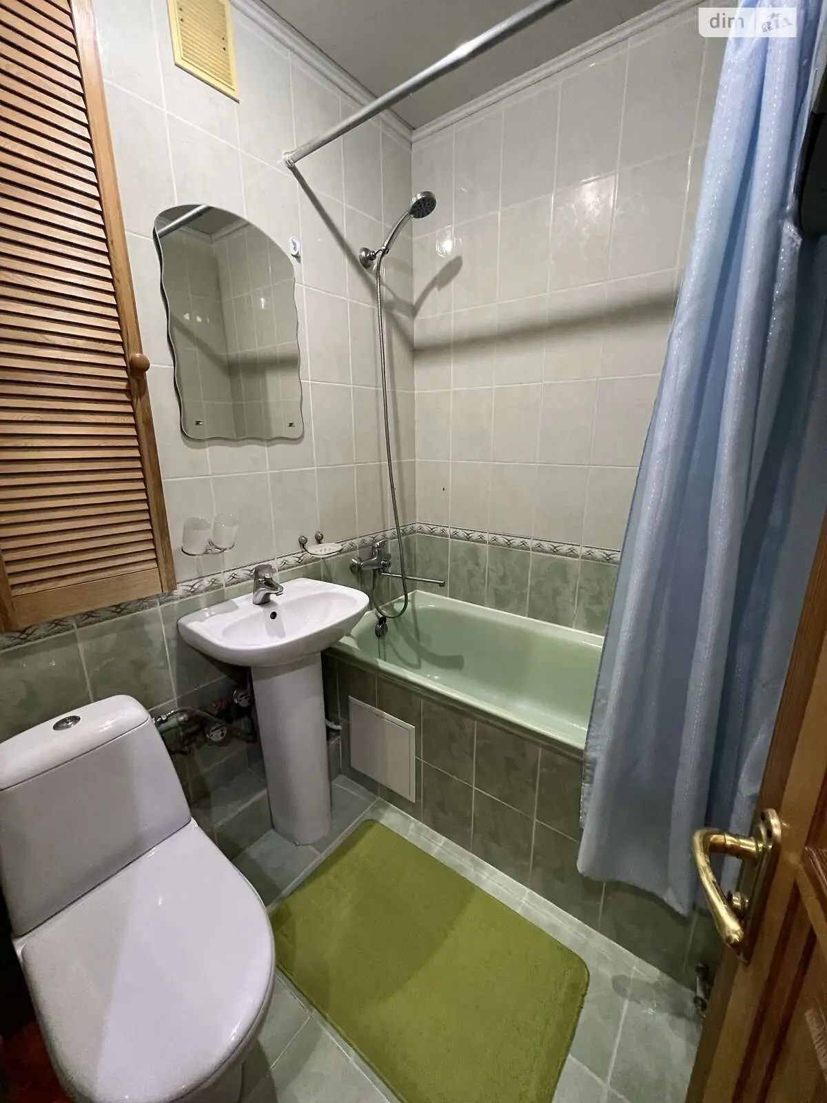 Фото Продаю 2 кімнатну квартиру, 43 кв. м, Тампере вул. 1/22 Київ, ціна: 52000 $, код 4669