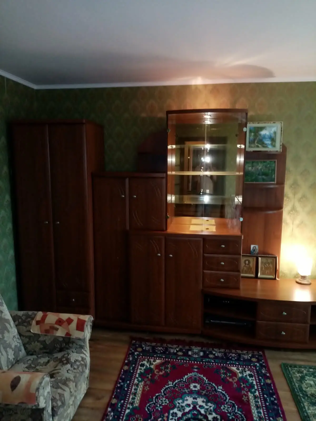 Фото Зняти 2 кімнатну квартиру, Володимира Момота вул. (Горького)  Бориспіль в довгострокову оренду, ціна: 12000 UAH, код 4672