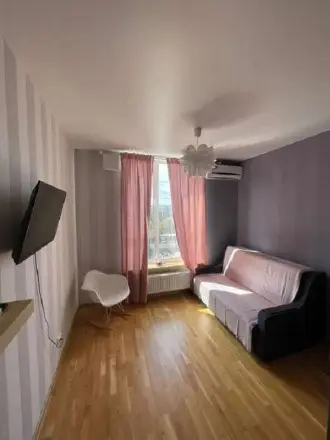 Фото Selling a 1-room apartment, 20 sq.m., Sobornosti avenue 17 к.2 Kyiv, price: 55000 $, code 4673