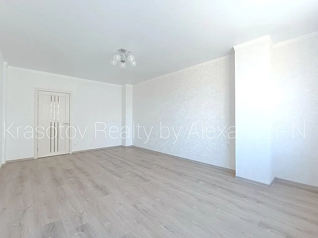 Фото Selling a 1-room apartment, 55 sq.m., Henerala Bocharova Street 44а Odesa, price: 60000 $, code 4675