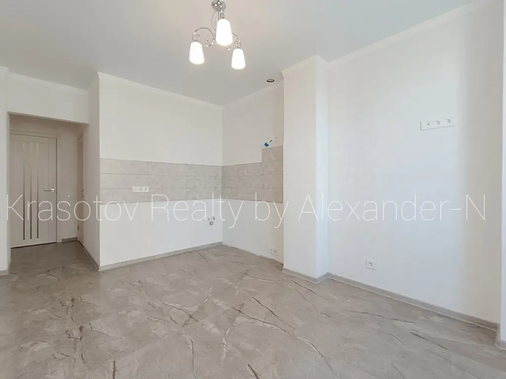 Фото Selling a 1-room apartment, 55 sq.m., Henerala Bocharova Street 44а Odesa, price: 60000 $, code 4675