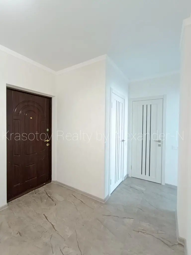 Фото Selling a 1-room apartment, 55 sq.m., Henerala Bocharova Street 44а Odesa, price: 60000 $, code 4675