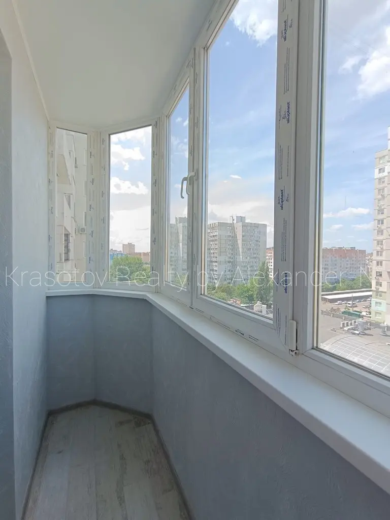 Фото Selling a 1-room apartment, 55 sq.m., Henerala Bocharova Street 44а Odesa, price: 60000 $, code 4675