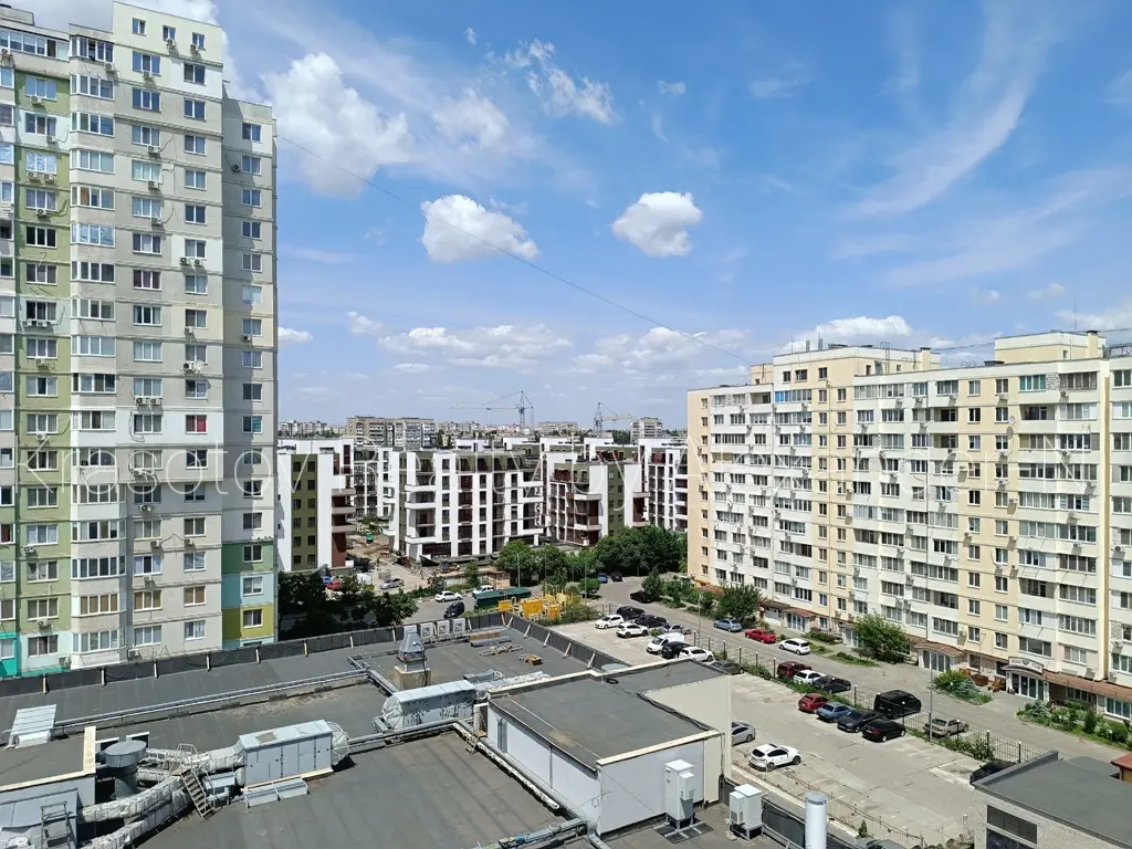 Фото Selling a 1-room apartment, 55 sq.m., Henerala Bocharova Street 44а Odesa, price: 60000 $, code 4675