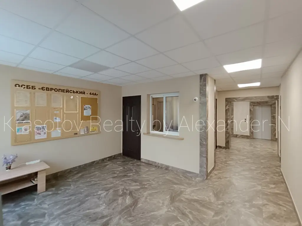 Фото Selling a 1-room apartment, 55 sq.m., Henerala Bocharova Street 44а Odesa, price: 60000 $, code 4675