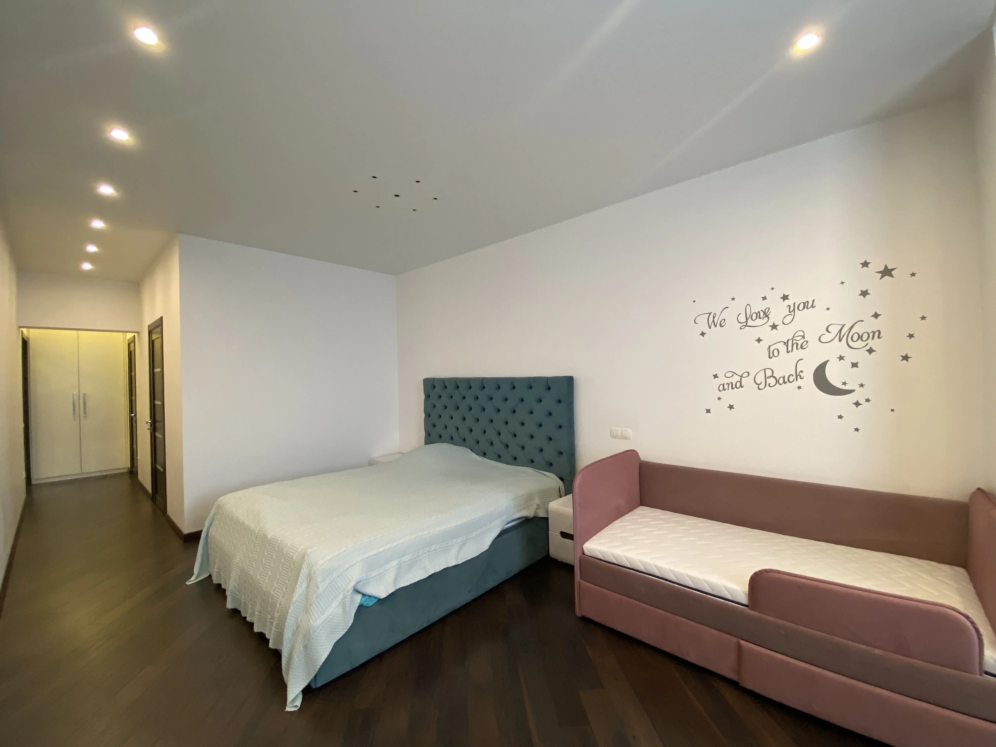 Фото Продаю 2 кімнатну квартиру, 96 кв. м, Ованеса Туманяна вул. 15а Київ, ціна: 151000 $, код 4681