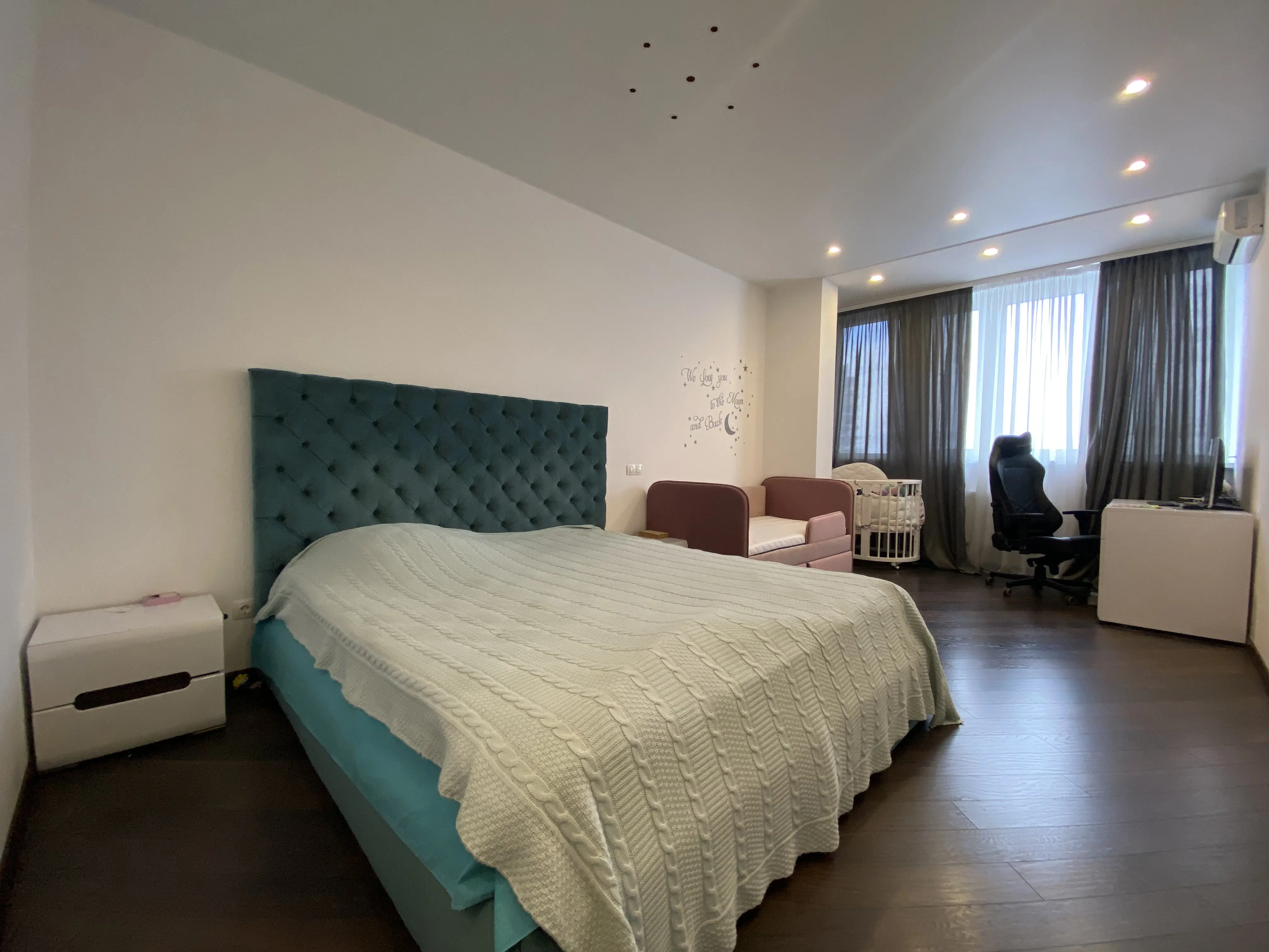 Фото Продаю 2 кімнатну квартиру, 96 кв. м, Ованеса Туманяна вул. 15а Київ, ціна: 151000 $, код 4681