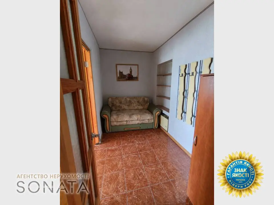 Фото Selling a 1-room apartment, 37.7 sq.m., Shevchenka Boulevard 325 Cherkasy, price: 46000 $, code 4687