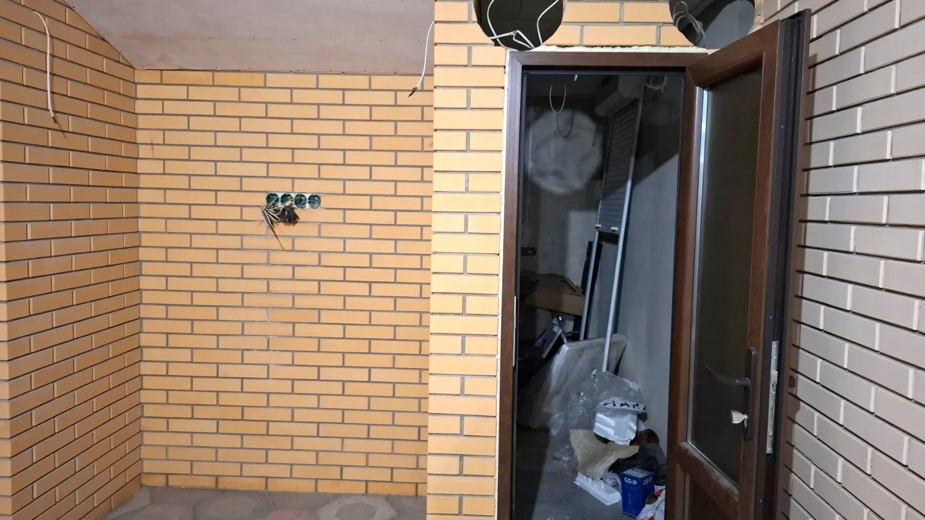 Фото Selling commercial property, 121 sq.m., Mystetstv Street (Chervonopraporna Street) 7/9 Kharkiv, price: 60000 $, code 4692