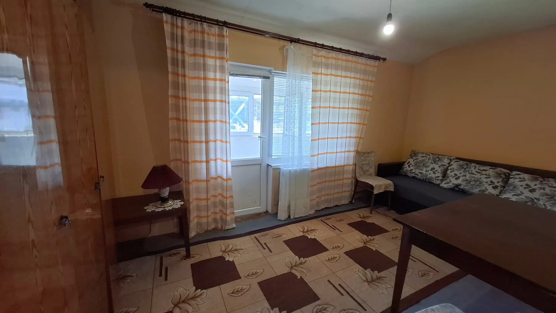 Фото Selling a 1-room apartment, 35 sq.m., Nemyshlyanska Street  Kharkiv, price: 23000 $, code 4693