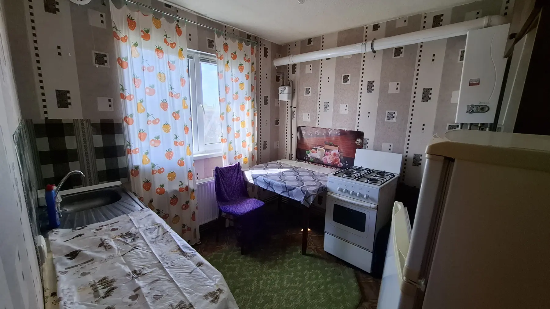 Фото Selling a 1-room apartment, 35 sq.m., Nemyshlyanska Street  Kharkiv, price: 23000 $, code 4693