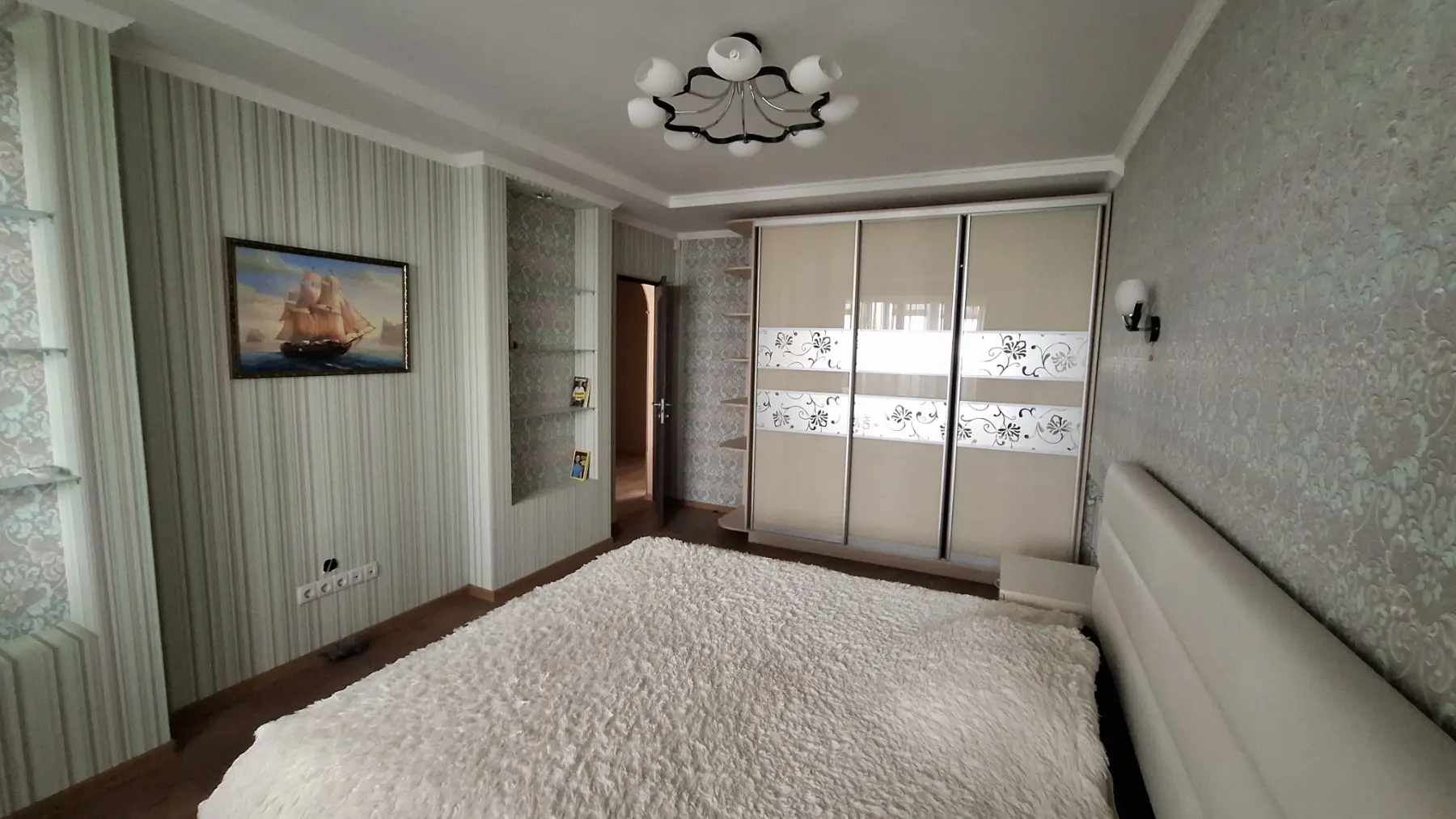 Фото Selling a 2-room apartment, 67 sq.m., Pisochyn, price: 60000 $, code 4695