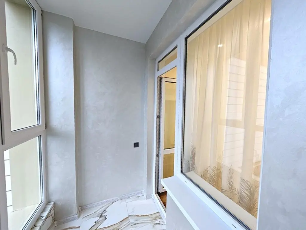 Фото Rent a 3-room apartment, Nebesnoi Sotni Avenue (Marshala Zhukova Avenue)  Odesa for long-term rent, price: 400 $, code 4696