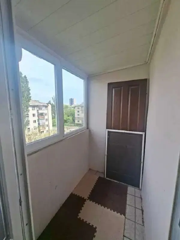 Фото Зняти 1 кімнатну квартиру, Тампере вул. 8а Київ в довгострокову оренду, ціна: 9999 UAH, код 4715