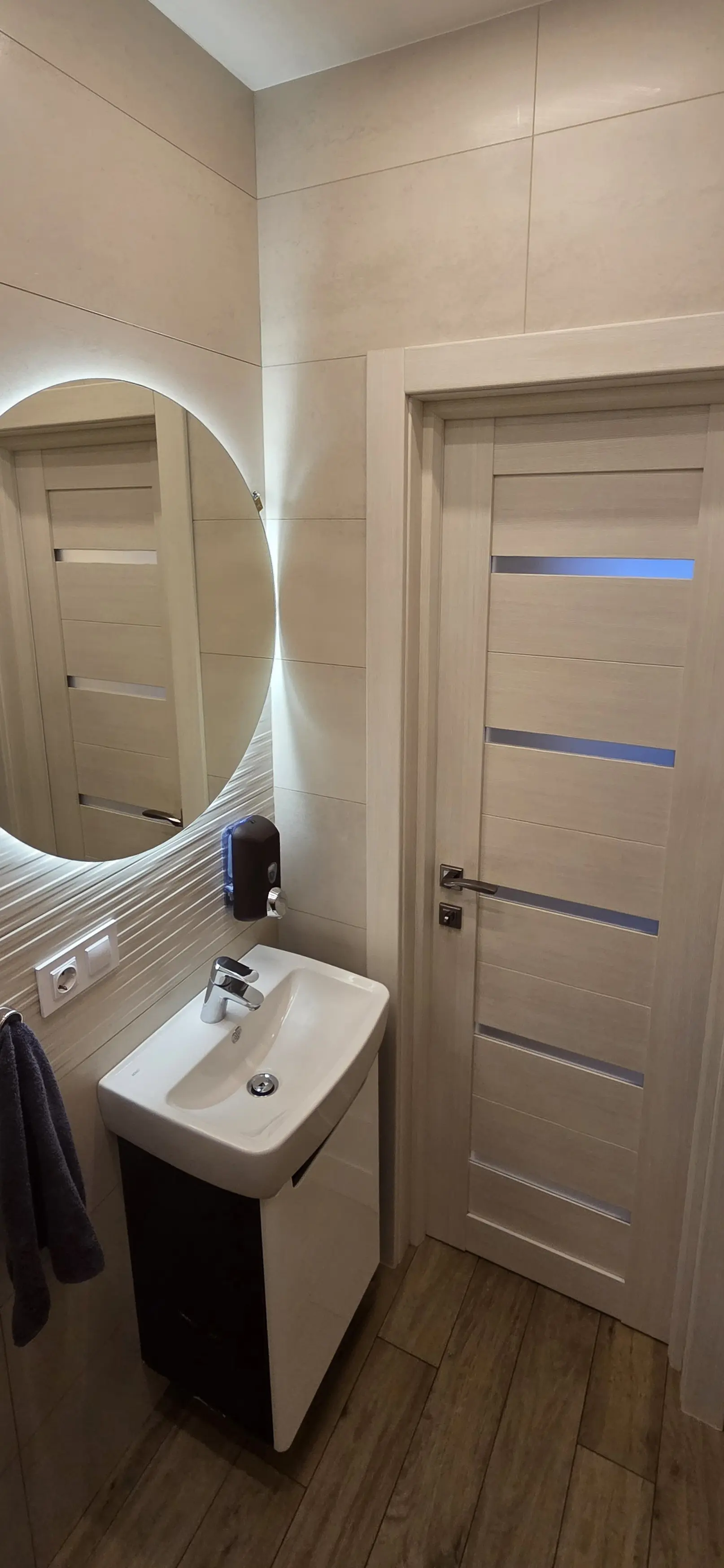 Фото Продаю 3 кімнатну квартиру, 83 кв. м, Теремківська вул. 3а Київ, ціна: 183000 $, код 4722