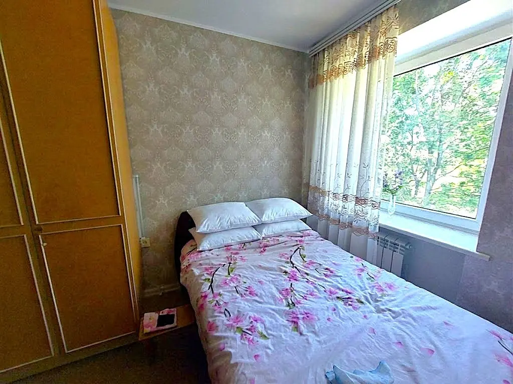 Фото Продаю 2 кімнатну квартиру, 42 кв. м, Академічна вул. (Піонерська) 16 Одеса, ціна: 45000 $, код 4725