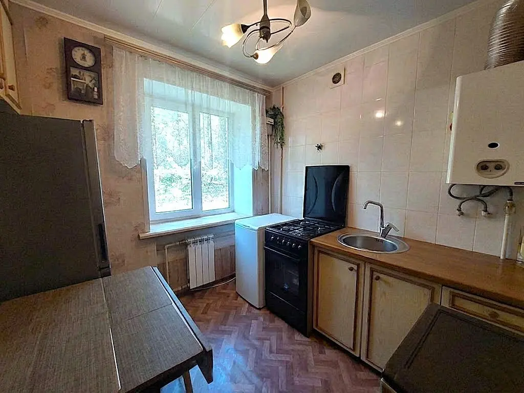 Фото Продаю 2 кімнатну квартиру, 42 кв. м, Академічна вул. (Піонерська) 16 Одеса, ціна: 45000 $, код 4725