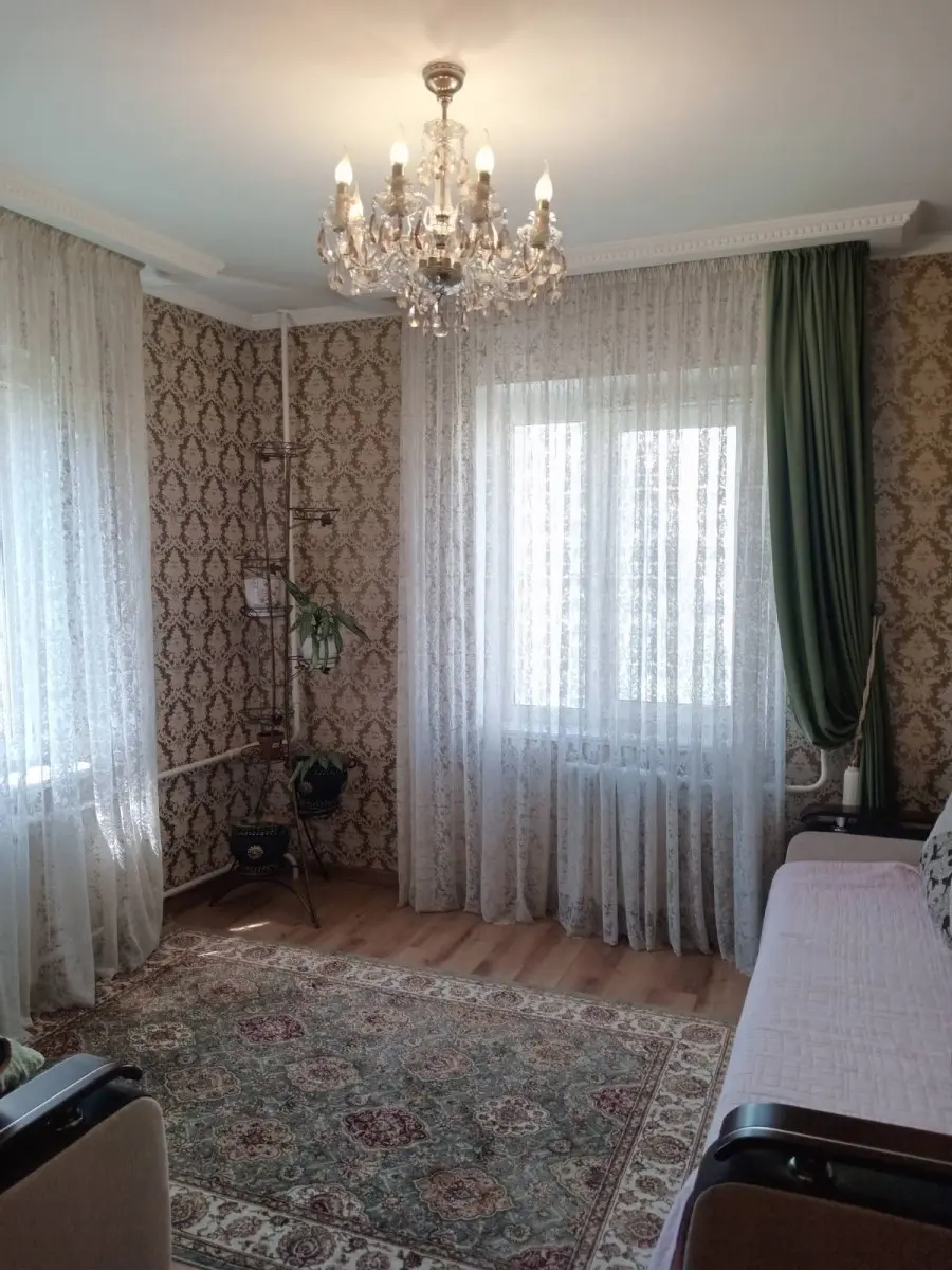 Фото Снять 3-комнатную квартиру, Драгоманова ул. 12а Киев в долгосрочную аренду, цена: 25000 UAH, код 4736