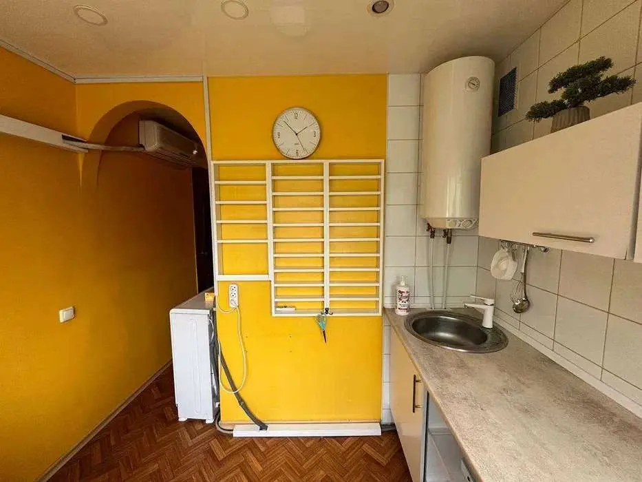 Фото Selling a 1-room apartment, 30 sq.m., Rusanivska Embarkment 4/1 Kyiv, price: 47500 $, code 4737
