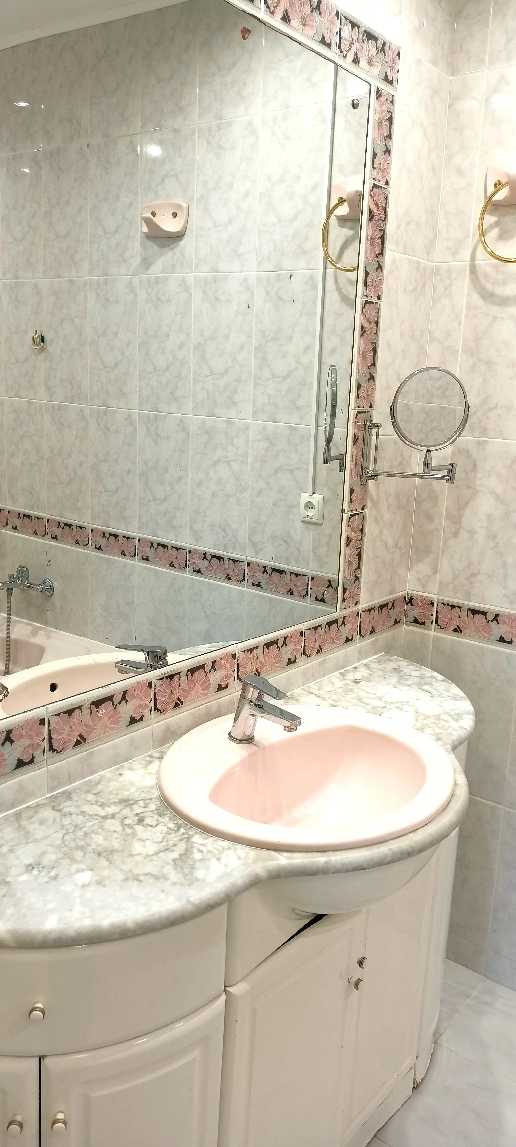 Фото Selling a 3-room apartment, 82 sq.m., Henerala Almazova Street (Kutuzova Street) 6 Kyiv, price: 145000 $, code 4739
