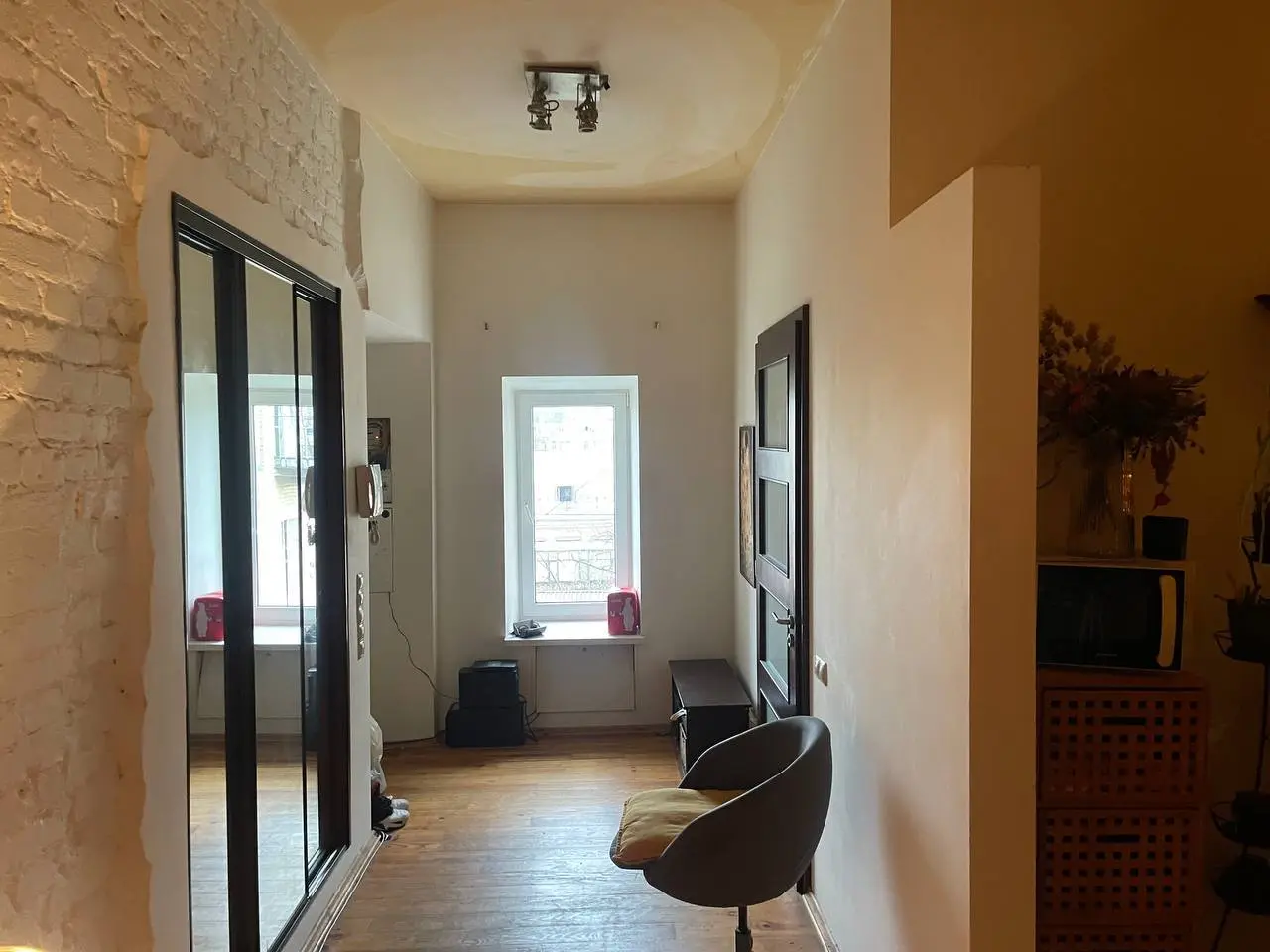 Фото Продаю 2 кімнатну квартиру, 90 кв. м, Ярославська вул. 10 Київ, ціна: 179000 $, код 4751