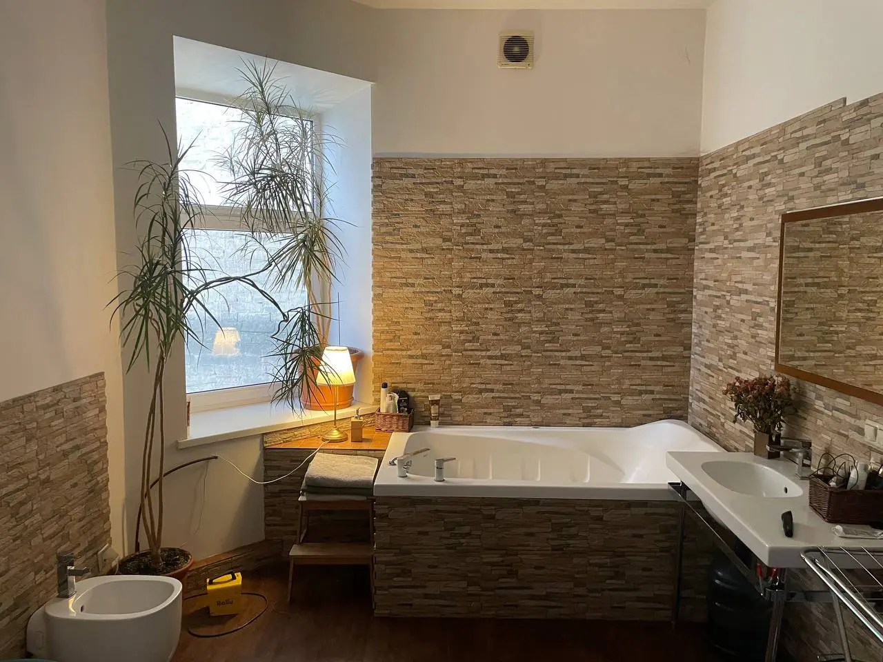 Фото Продаю 2 кімнатну квартиру, 90 кв. м, Ярославська вул. 10 Київ, ціна: 179000 $, код 4751