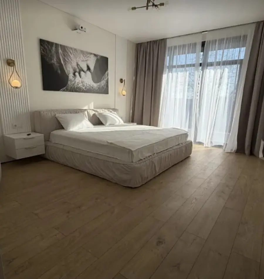 Фото Продаю дом, 212 кв. м, Центральная ул.  Киев, цена: 550000 $, код 4754