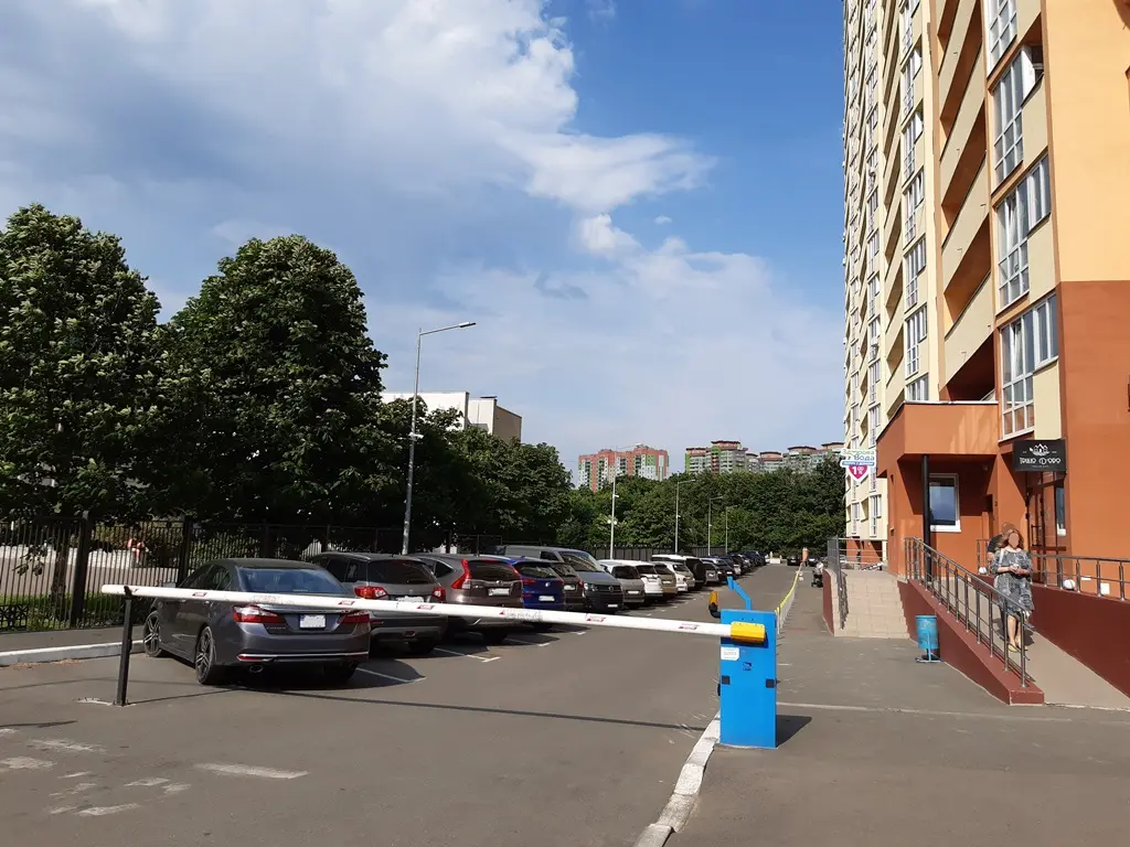 Фото Зняти 2 кімнатну квартиру, Героїв Севастополя вул. 35а Київ в довгострокову оренду, ціна: 700 $, код 4756