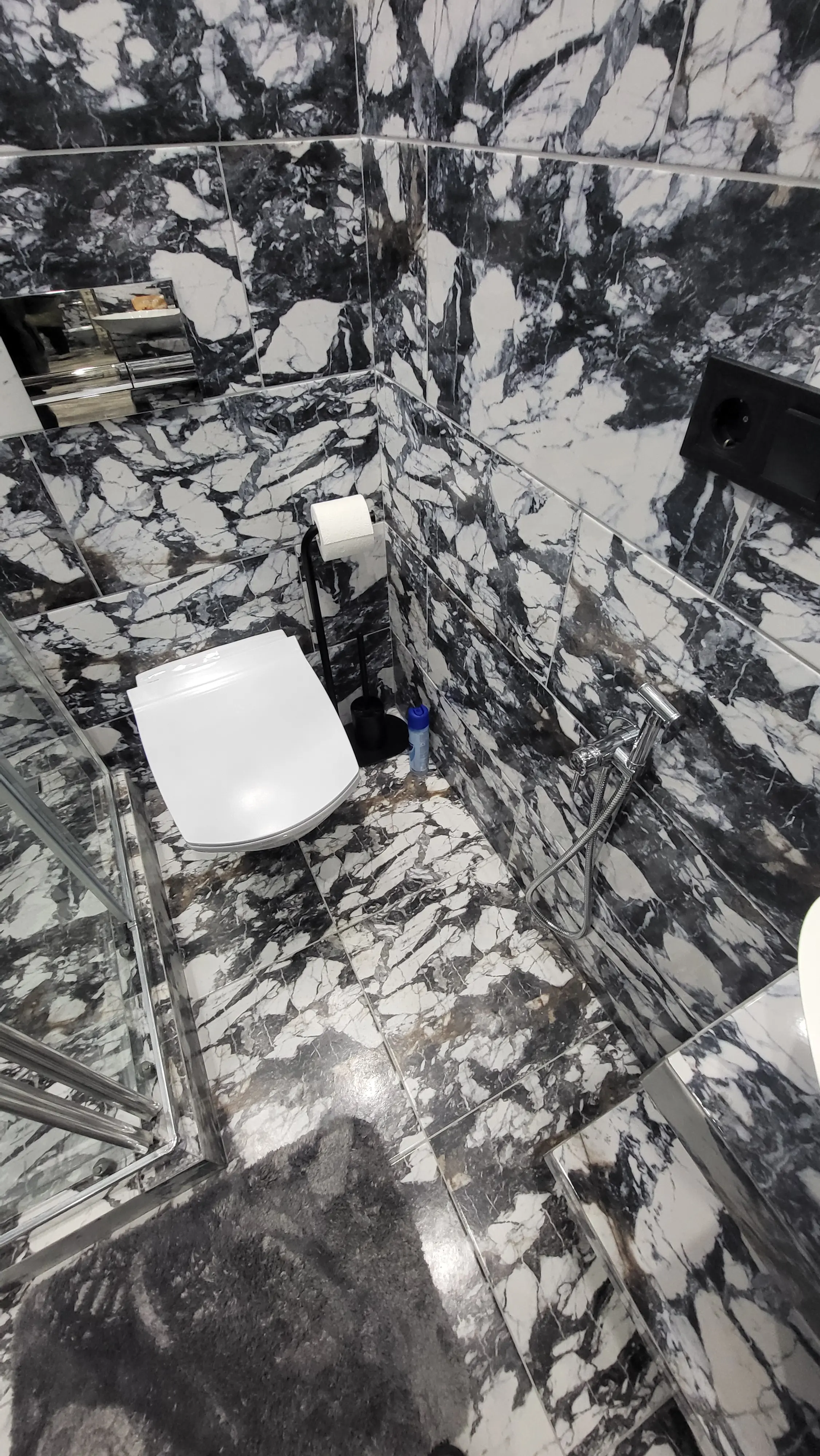 Фото Зняти 1 кімнатну квартиру, Кам’янська вул. 125 Київ в довгострокову оренду, ціна: 18000 UAH, код 4757
