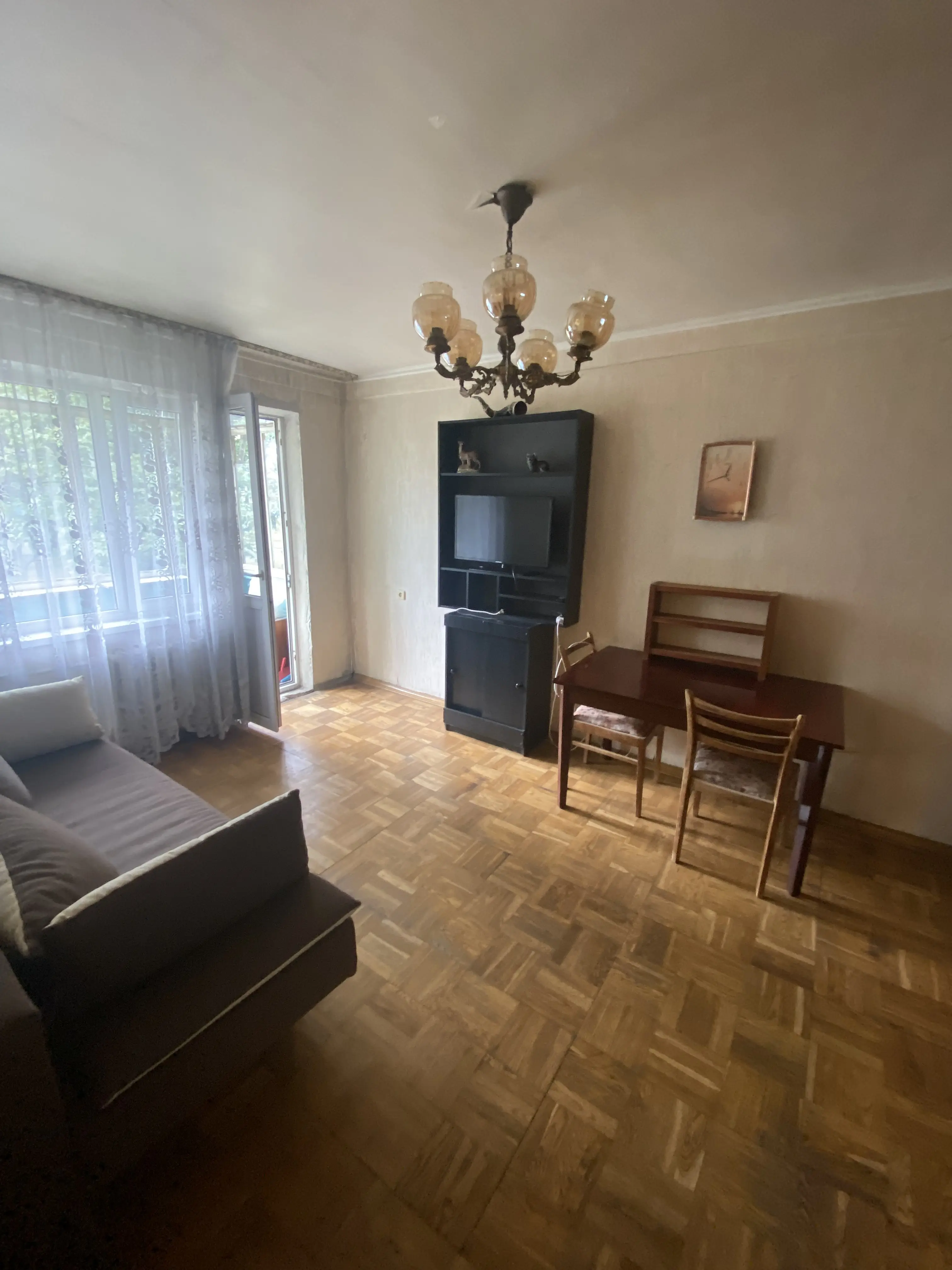 Фото Продаю 2 кімнатну квартиру, 45 кв. м, Петра Запорожця вул. 7а Київ, ціна: 39900 $, код 4790