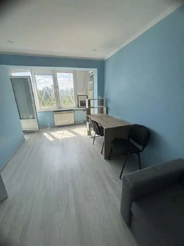 Фото Зняти 1 кімнатну квартиру, Митрополита Андрея Шептицького вул. (Анатолія Луначарського) 24 Київ в довгострокову оренду, ціна: 12000 UAH, код 4798