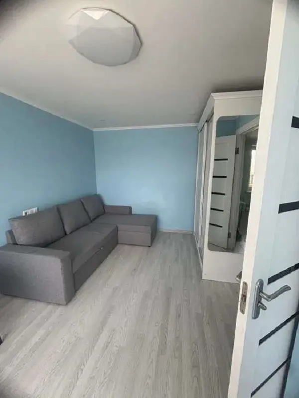 Фото Зняти 1 кімнатну квартиру, Митрополита Андрея Шептицького вул. (Анатолія Луначарського) 24 Київ в довгострокову оренду, ціна: 12000 UAH, код 4798