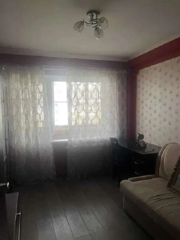 Фото Продаю 2 кімнатну квартиру, 40 кв. м, Верховної Ради бульв. 12а Київ, ціна: 55000 UAH, код 4801