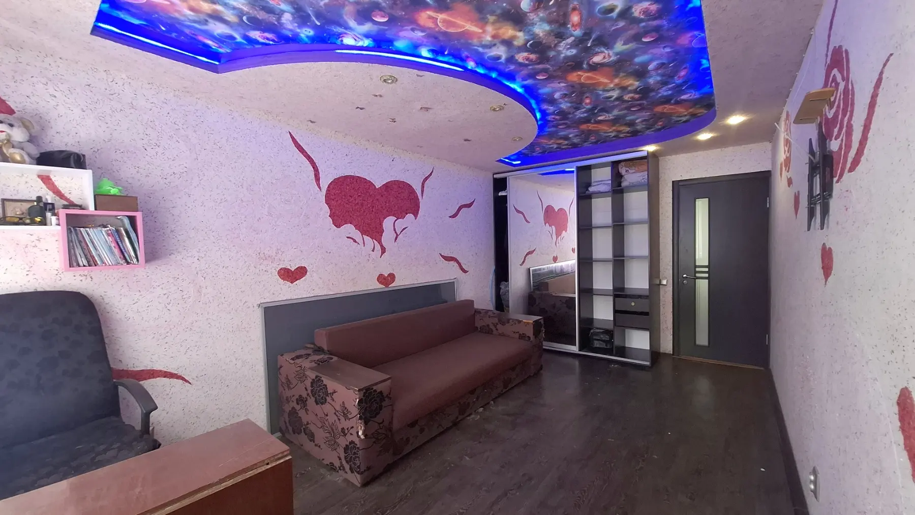 Фото Продаю 2 кімнатну квартиру, 48 кв. м, Тракторобудівників просп. 90б Харків, ціна: 32000 $, код 4804