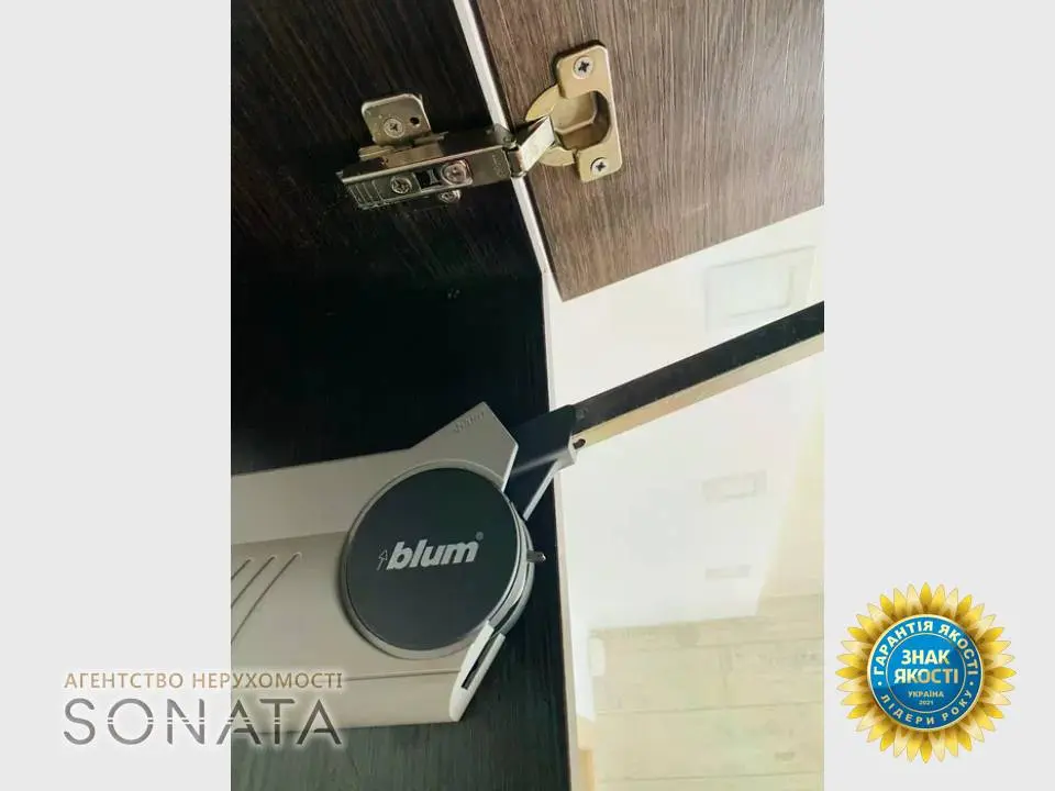 Фото Продаю 2 кімнатну квартиру, 74 кв. м, Сержанта Жужоми вул. 3 Черкаси, ціна: 125000 $, код 4822