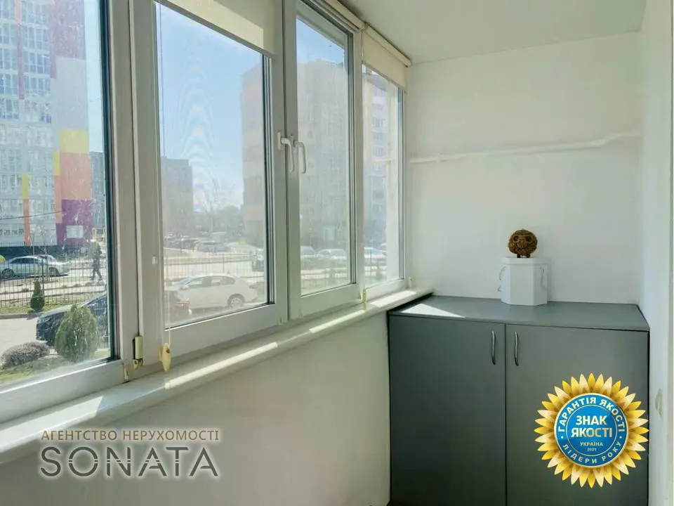 Фото Продаю 2 кімнатну квартиру, 74 кв. м, Сержанта Жужоми вул. 3 Черкаси, ціна: 125000 $, код 4822