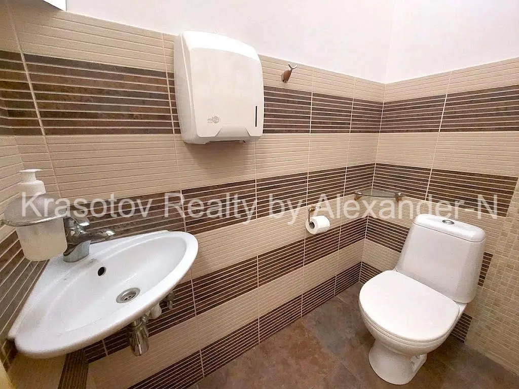 Фото Продаю офіс, 150 кв. м, Старопортофранківська вул. 9 Одеса, ціна: 320000 $, код 4827