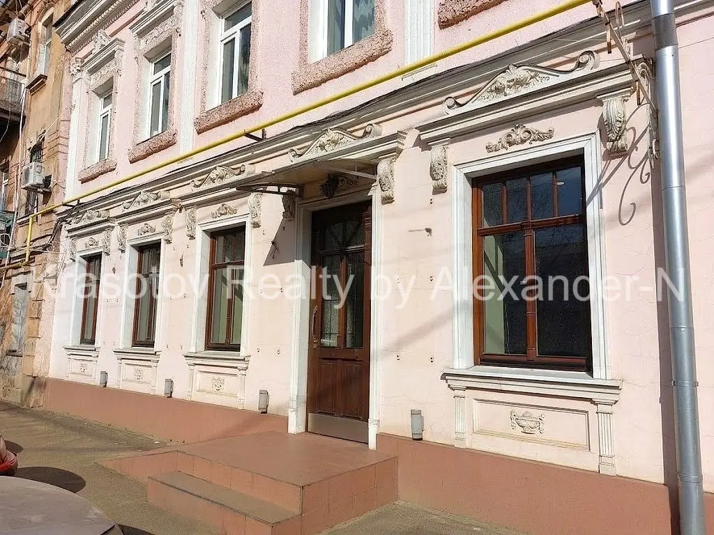 Фото Продаю офіс, 150 кв. м, Старопортофранківська вул. 9 Одеса, ціна: 320000 $, код 4827
